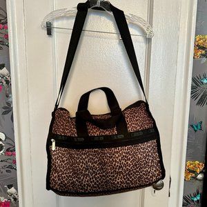 LeSportSac Leopard Print Small Weekender Travel Bag - vintage